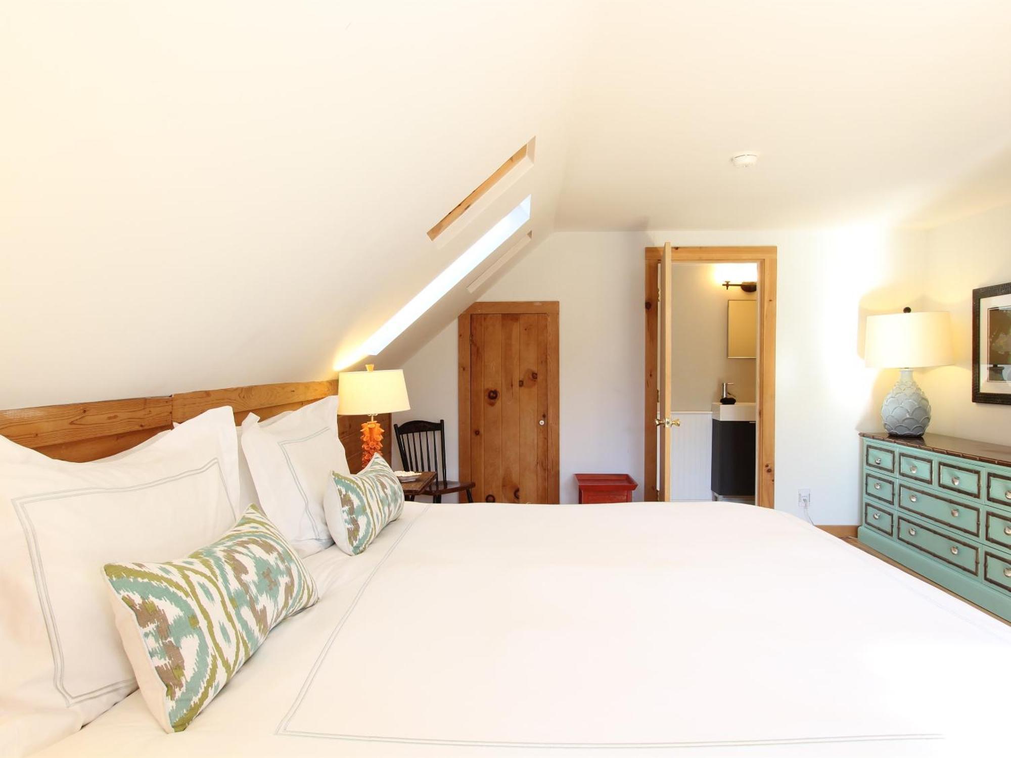 Bed and Breakfast Charles And Charles Mv Vineyard Haven Exterior foto